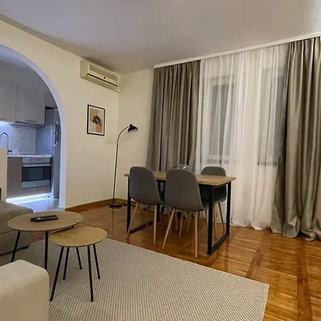 Filip Luxury Suite Belgrade Exterior photo